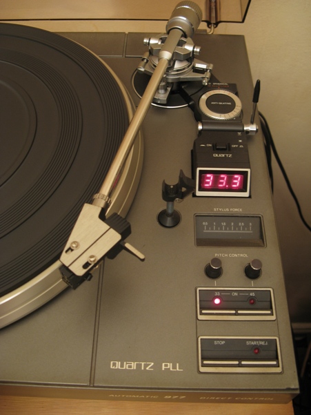 LED 33 <span style='font-size: 10px;'>1/3</span> View